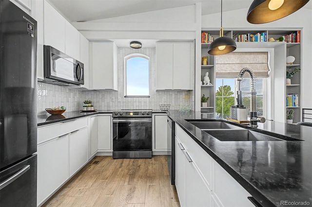 5552 Killarney Street, Denver, CO 80249