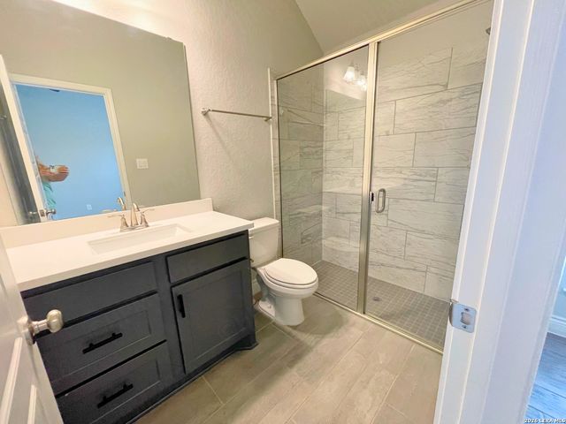 14463 Camperdown, San Antonio, TX 78245