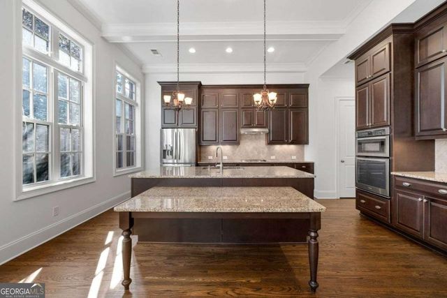 4650 Woodlawn Gates Lane NE, Marietta, GA 30068