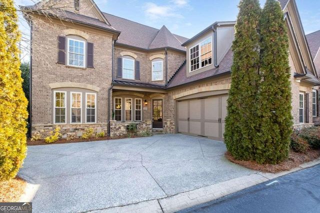 4650 Woodlawn Gates Lane NE, Marietta, GA 30068