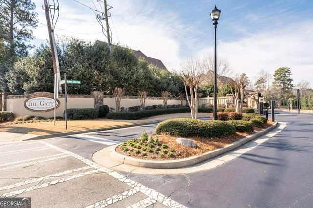 4650 Woodlawn Gates Lane NE, Marietta, GA 30068