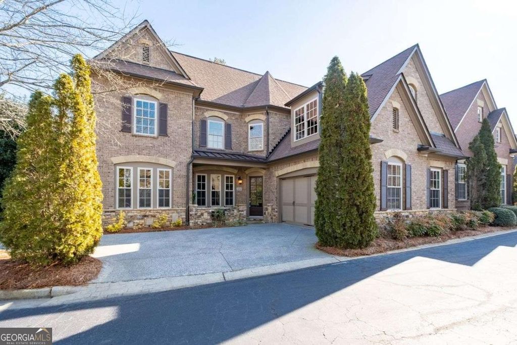 4650 Woodlawn Gates Lane NE, Marietta, GA 30068