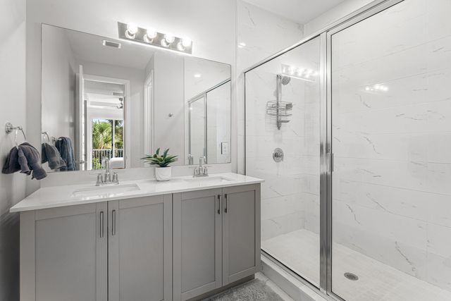 610 Pioneer Way, Royal Palm Beach, FL 33411