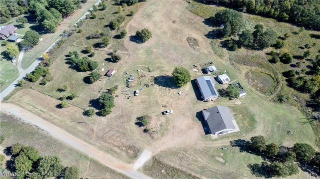 99821 4621 Road, Sallisaw, OK 74955