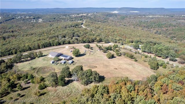 99821 4621 Road, Sallisaw, OK 74955