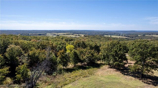 99821 4621 Road, Sallisaw, OK 74955