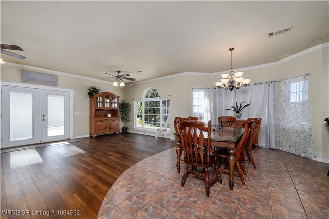 99821 4621 Road, Sallisaw, OK 74955