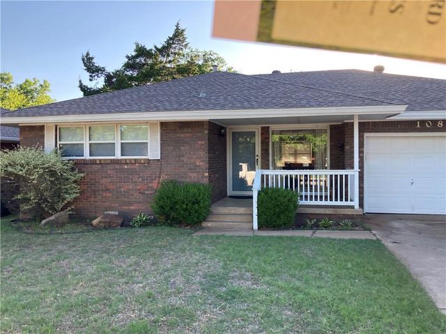 10833 N Utica Drive, The Village, OK 73120