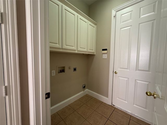 532 Silver Maple Drive, Irving, TX 75063