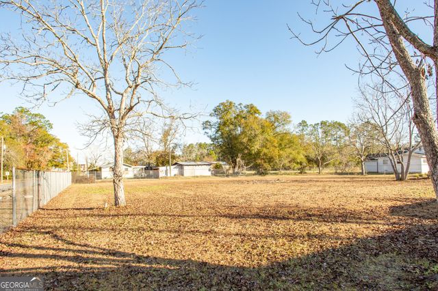 1609 Hall Street, Waycross, GA 31503