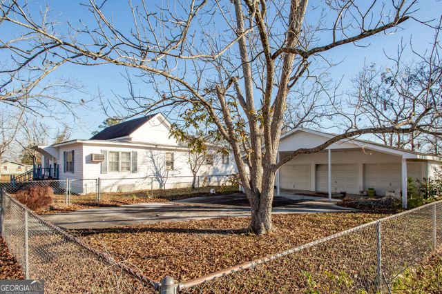 1609 Hall Street, Waycross, GA 31503