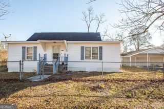 1609 Hall Street, Waycross, GA 31503