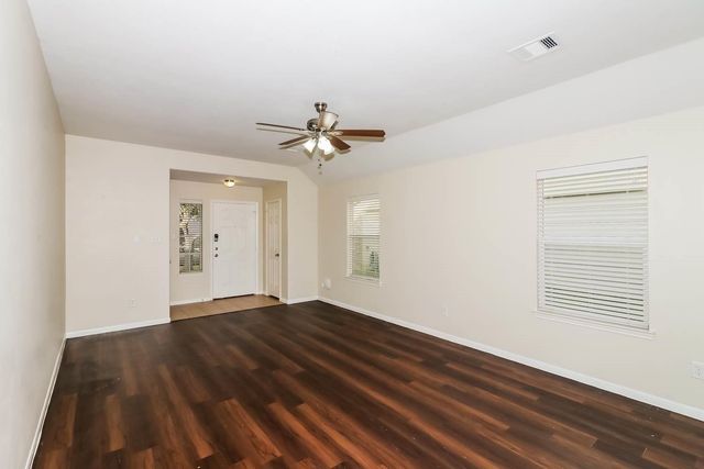 19235 Sandelford, Katy, TX 77449