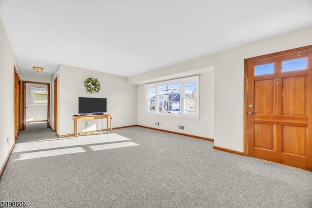 1416 Dominic St, Manville Boro, NJ 08835