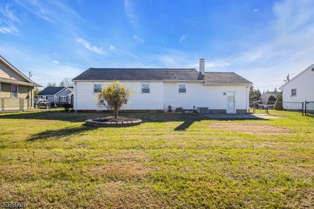 1416 Dominic St, Manville Boro, NJ 08835