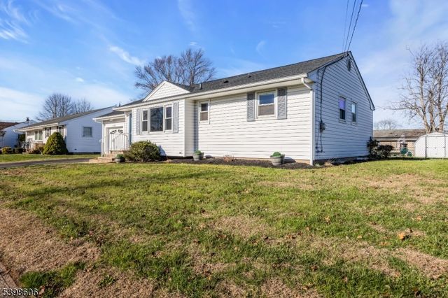 1416 Dominic St, Manville Boro, NJ 08835