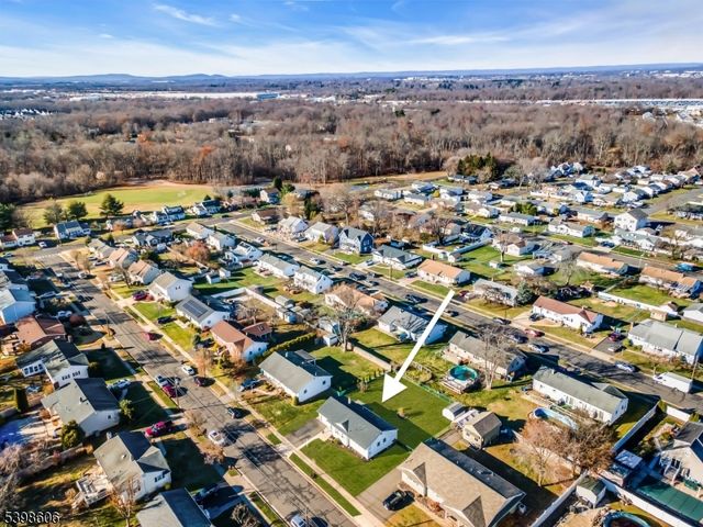 1416 Dominic St, Manville Boro, NJ 08835