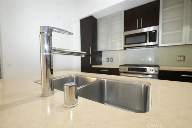 133 The Promenade N. North 115, Long Beach, CA 90802