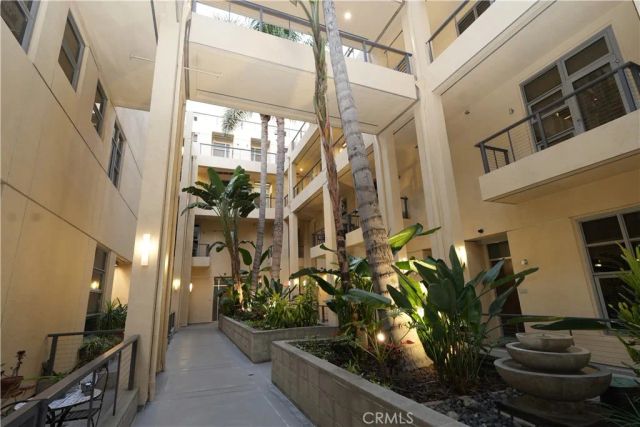 133 The Promenade N. North 115, Long Beach, CA 90802