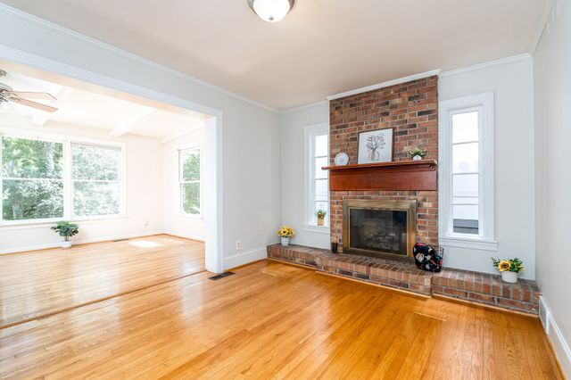 1402 Grandview Drive, Nashville, TN 37215