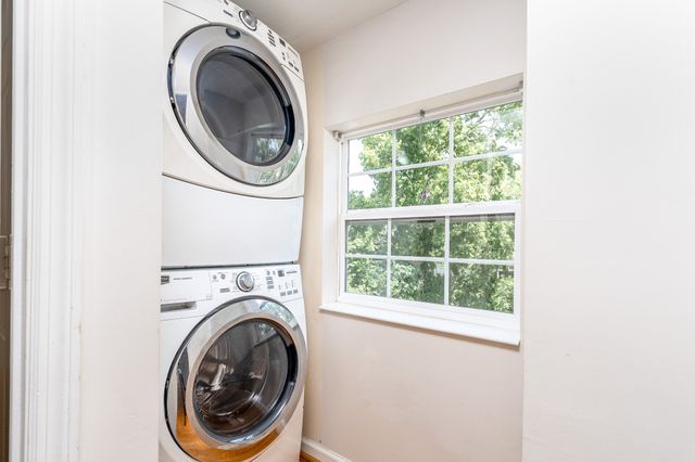1402 Grandview Drive, Nashville, TN 37215