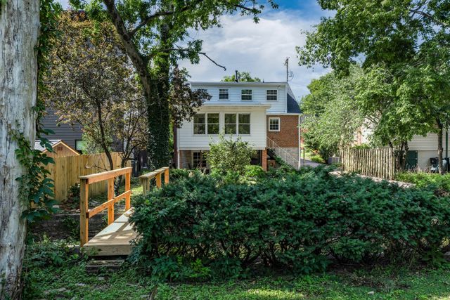1402 Grandview Drive, Nashville, TN 37215