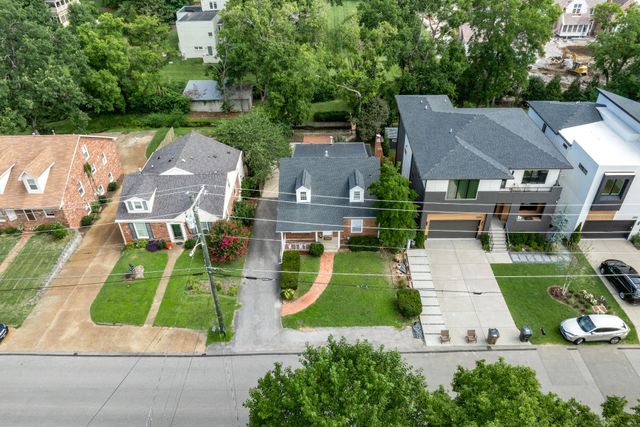 1402 Grandview Drive, Nashville, TN 37215