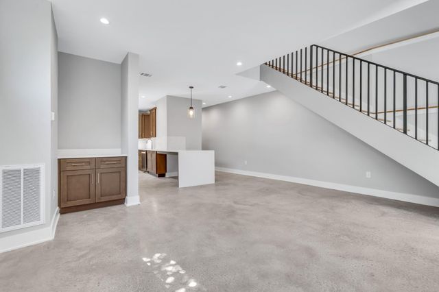 5612 Clay Ave A, Austin, TX 78756