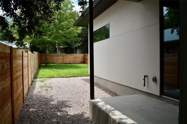 5612 Clay Ave A, Austin, TX 78756