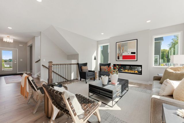 15764 Aquila Avenue, Savage, MN 55372