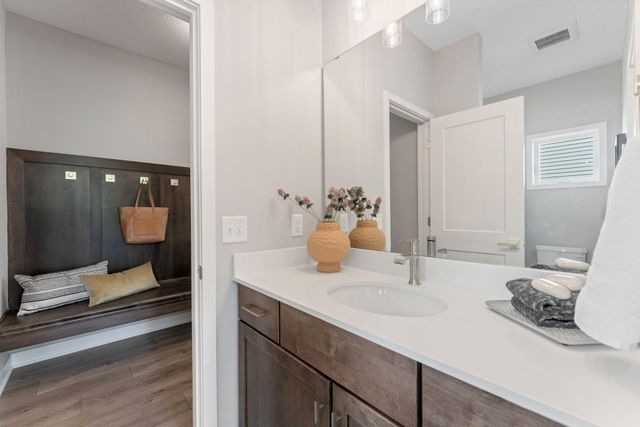 15764 Aquila Avenue, Savage, MN 55372