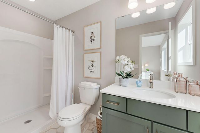 15764 Aquila Avenue, Savage, MN 55372