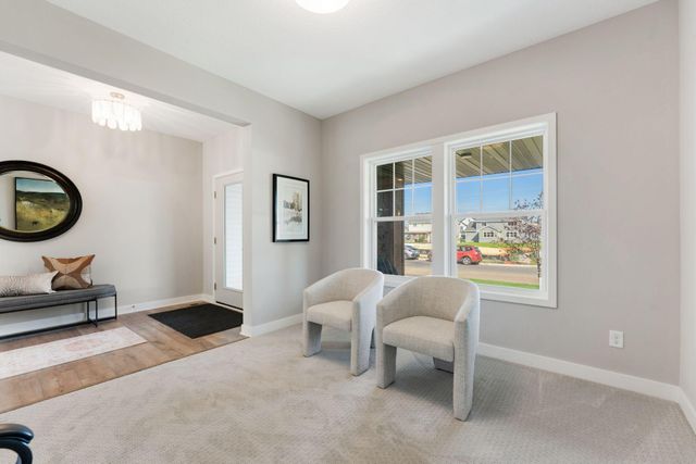 15764 Aquila Avenue, Savage, MN 55372