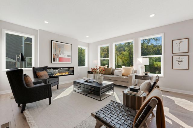 15764 Aquila Avenue, Savage, MN 55372