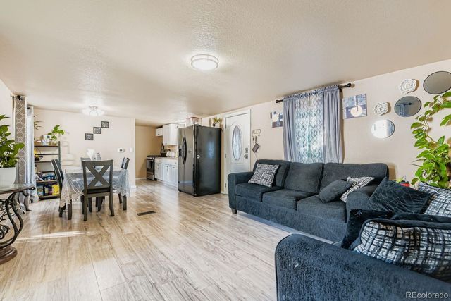 9100 Tejon Street, Denver, CO 80260