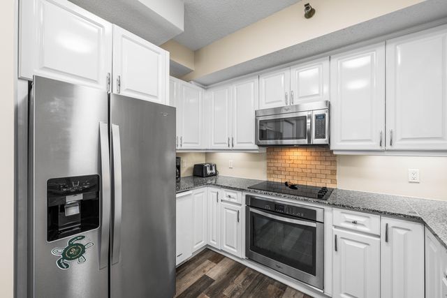 8515 Gulf Boulevard 11C, Navarre, FL 32566