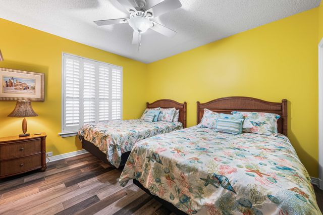 8515 Gulf Boulevard 11C, Navarre, FL 32566