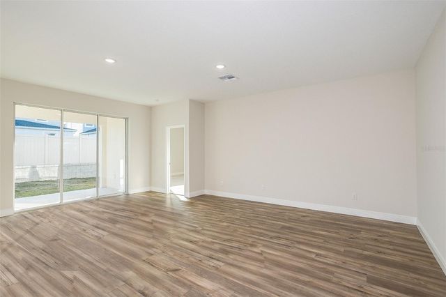 33495 HAMMOCK BEACH WAY, Dade City, FL 33525