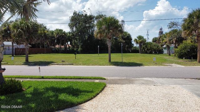 215 Ormond Parkway, Ormond Beach, FL 32176