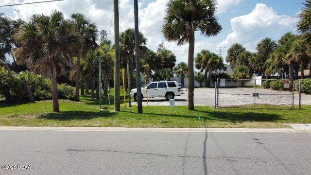 215 Ormond Parkway, Ormond Beach, FL 32176
