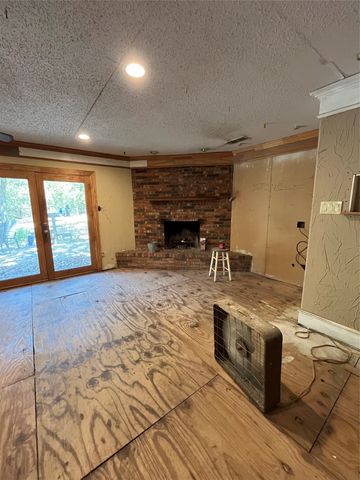 2320 Los Robles Drive, Grapevine, TX 76051