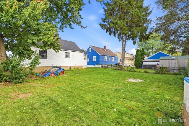 211 Martin Avenue, Clifton, NJ 07012
