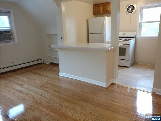 25 Druid Avenue 2, Dumont, NJ 07628