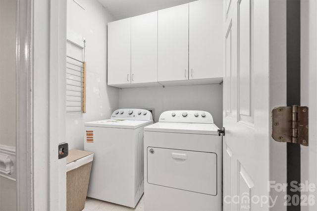 5501 Providence Glen Road, Charlotte, NC 28270