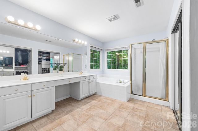 5501 Providence Glen Road, Charlotte, NC 28270