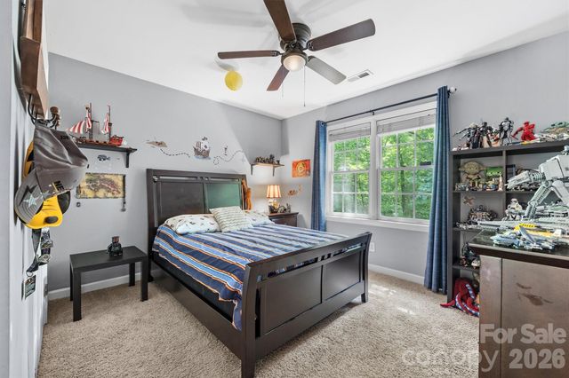 5501 Providence Glen Road, Charlotte, NC 28270