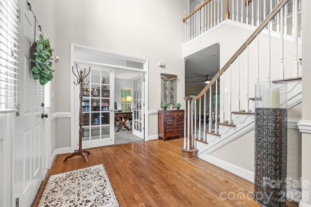 5501 Providence Glen Road, Charlotte, NC 28270