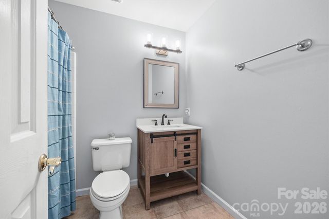 5501 Providence Glen Road, Charlotte, NC 28270