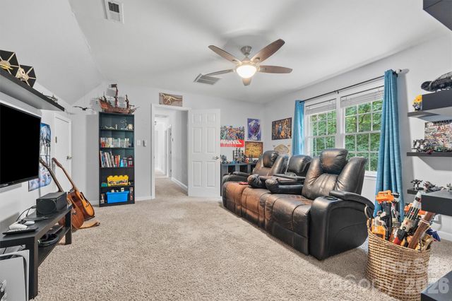 5501 Providence Glen Road, Charlotte, NC 28270
