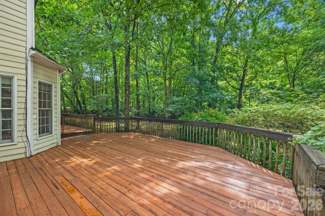 5501 Providence Glen Road, Charlotte, NC 28270